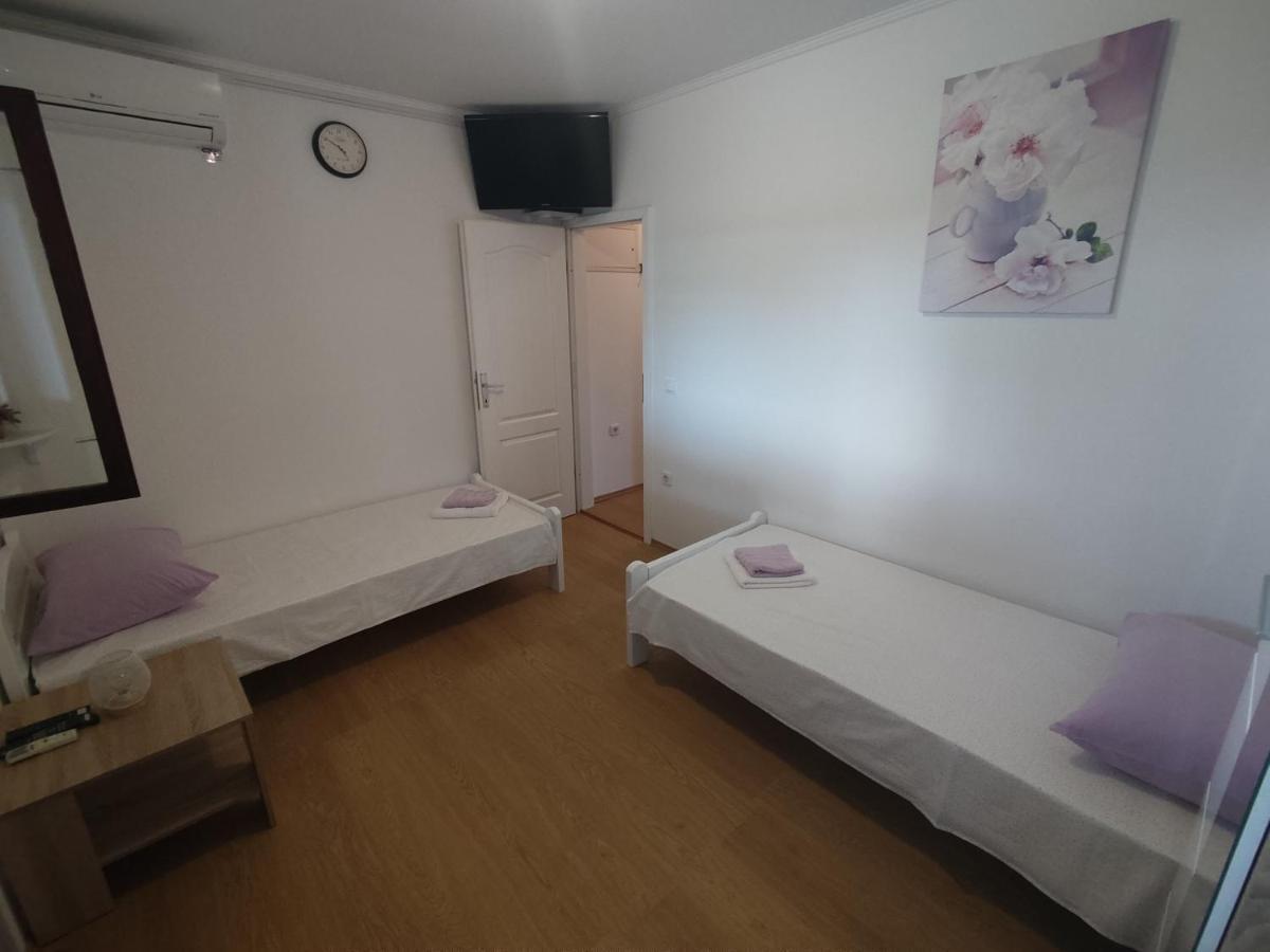Apartment Nakic Vrpolje Экстерьер фото