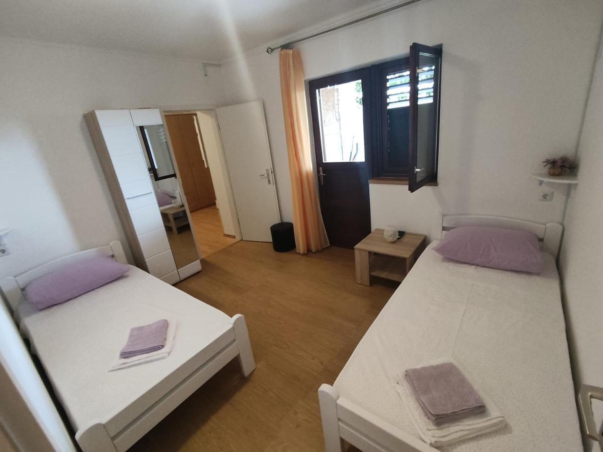 Apartment Nakic Vrpolje Экстерьер фото